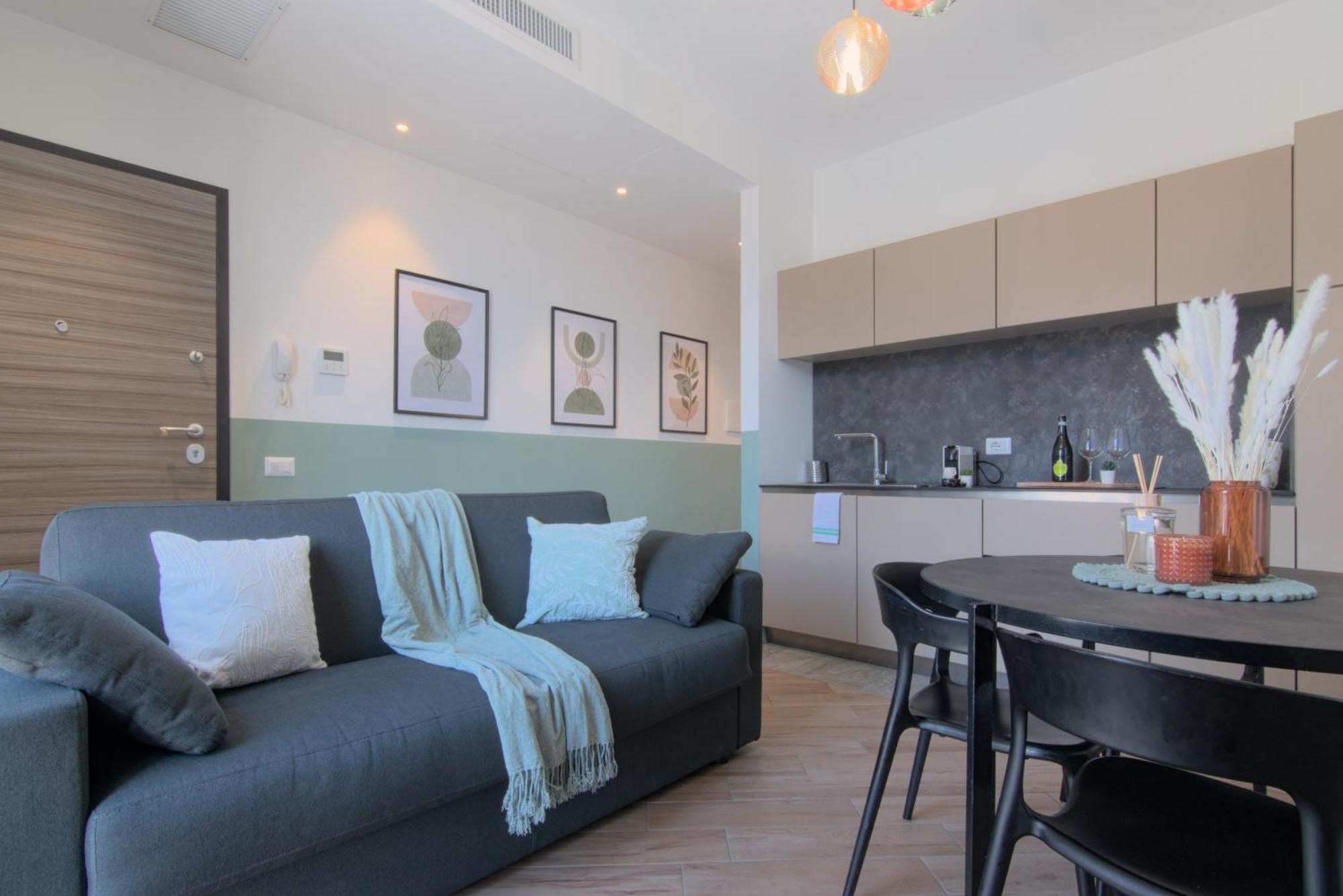 Ca Del Lasco - Modern Apartments In Classic Villa Bellano Buitenkant foto